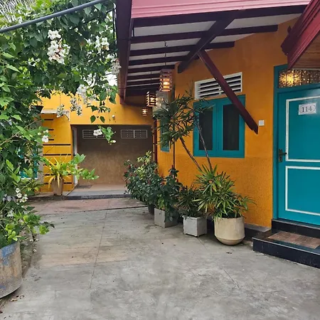 Optimum Residencies Bed & Breakfast Negombo Exterior photo